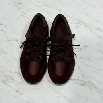 GU　レースアップバレエスニーカー
