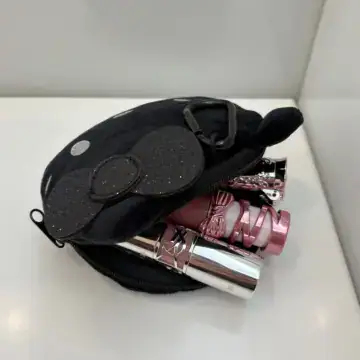 HELLO KITTY　ふわふわフェイスポーチ