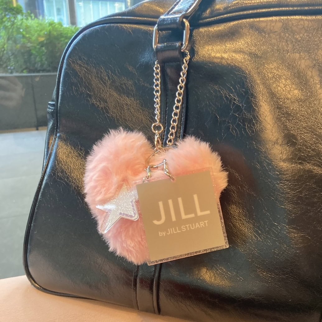 ジル バイ ジルスチュアート　ふわもこファー＆ロゴチャームセット