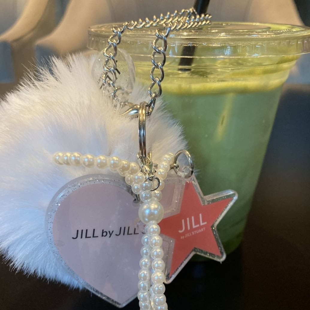 ジル バイ ジルスチュアート　ふわもこファー＆ロゴチャームセット