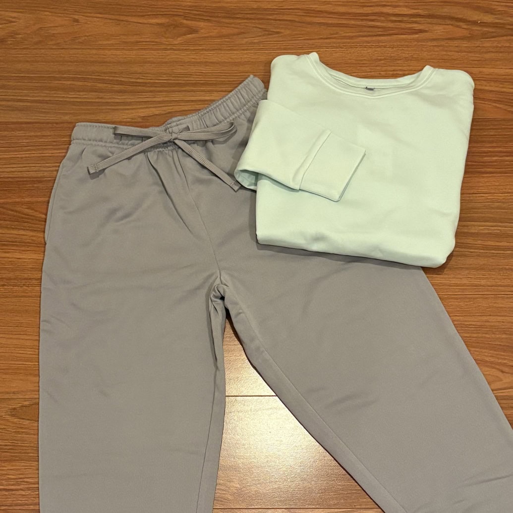 ゲオ スウェット上下セット