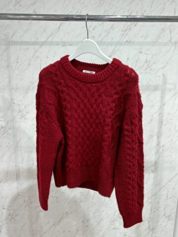 GU　ケーブルクルーネックニットプルオーバー