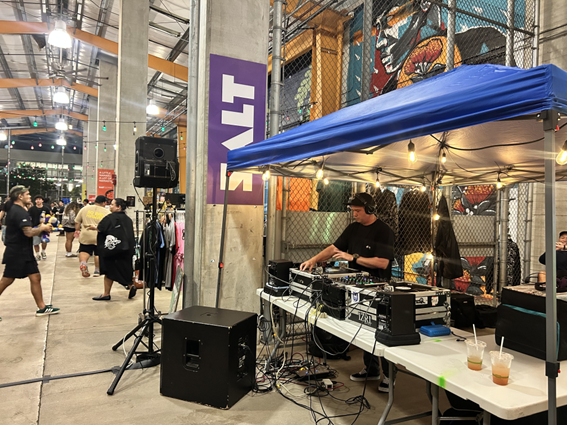 Free Parking Flea Market 　SALT③