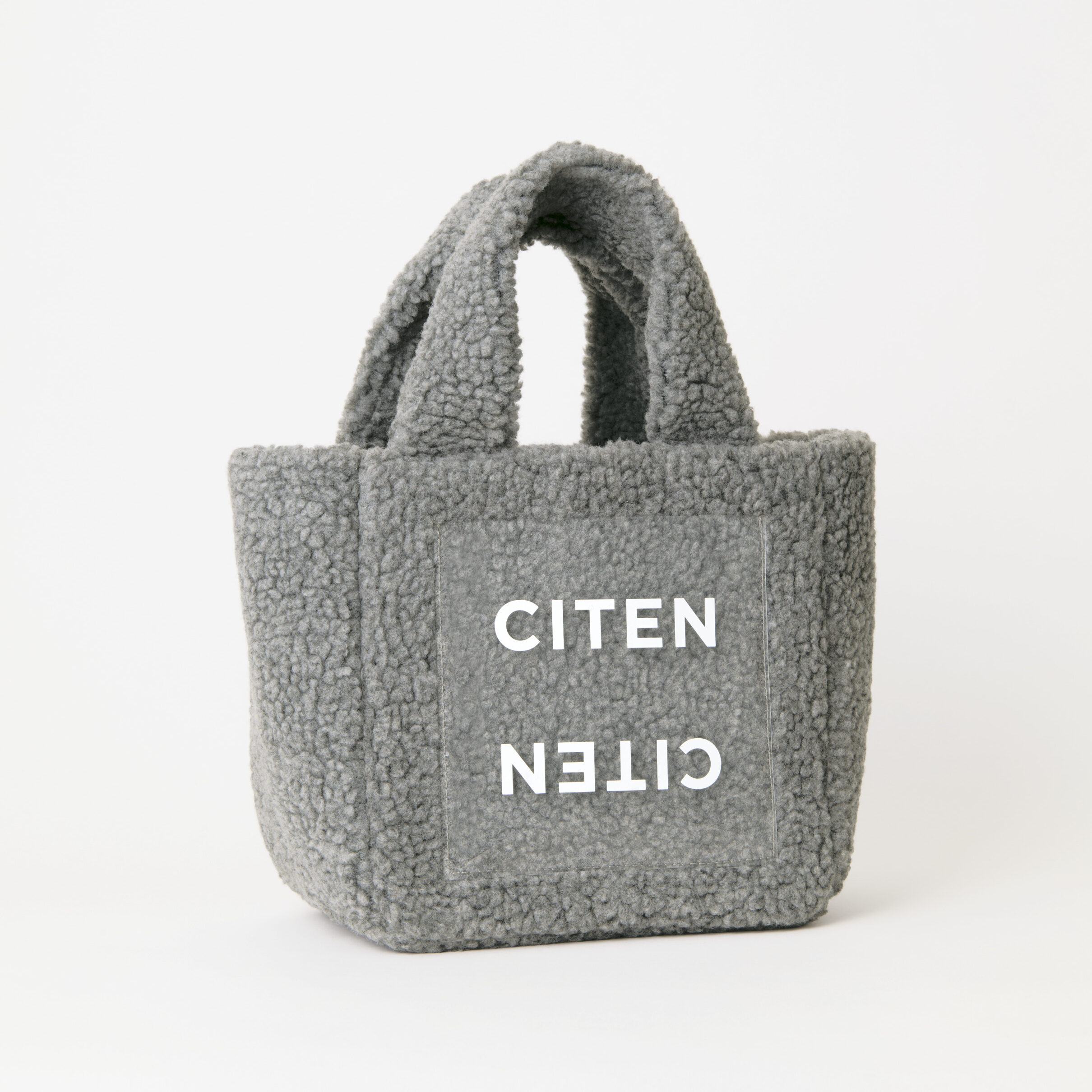 【付録】冬のお出かけに重宝間違いなし♡ CITENのボアバッグは絶対買い！【オトナミューズ3月号増刊】