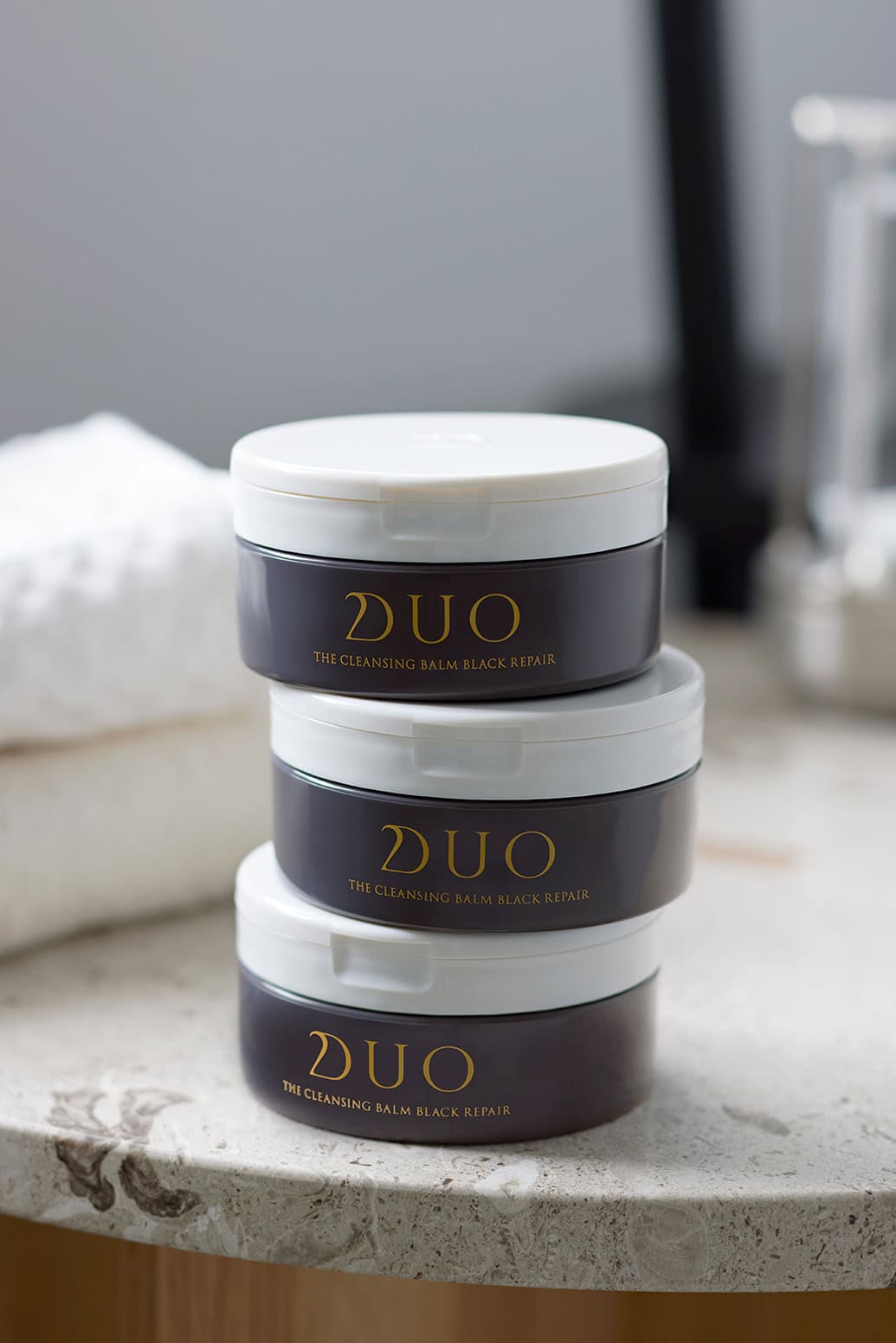 森香澄の褒められビジュ肌は“落とす”が決め手! DUOのクレンジングバームで美肌を目指す習慣スタート!