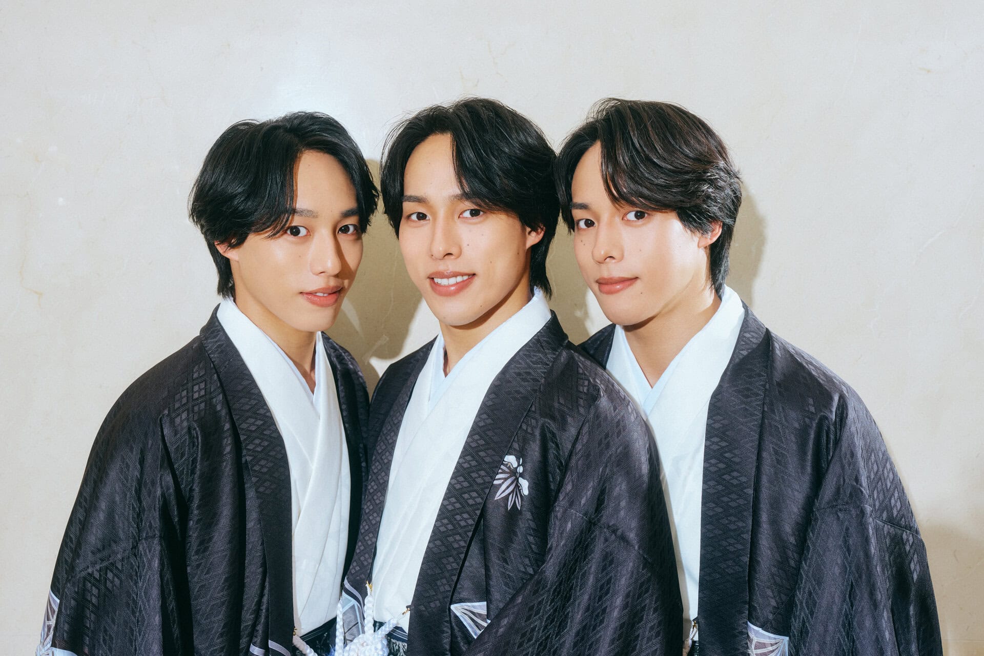 『さんま御殿』で話題の三つ子・佐藤三兄弟の中で一番モテるのは誰？知られざる私生活と恋愛観を告白【sweet独占インタビュー】