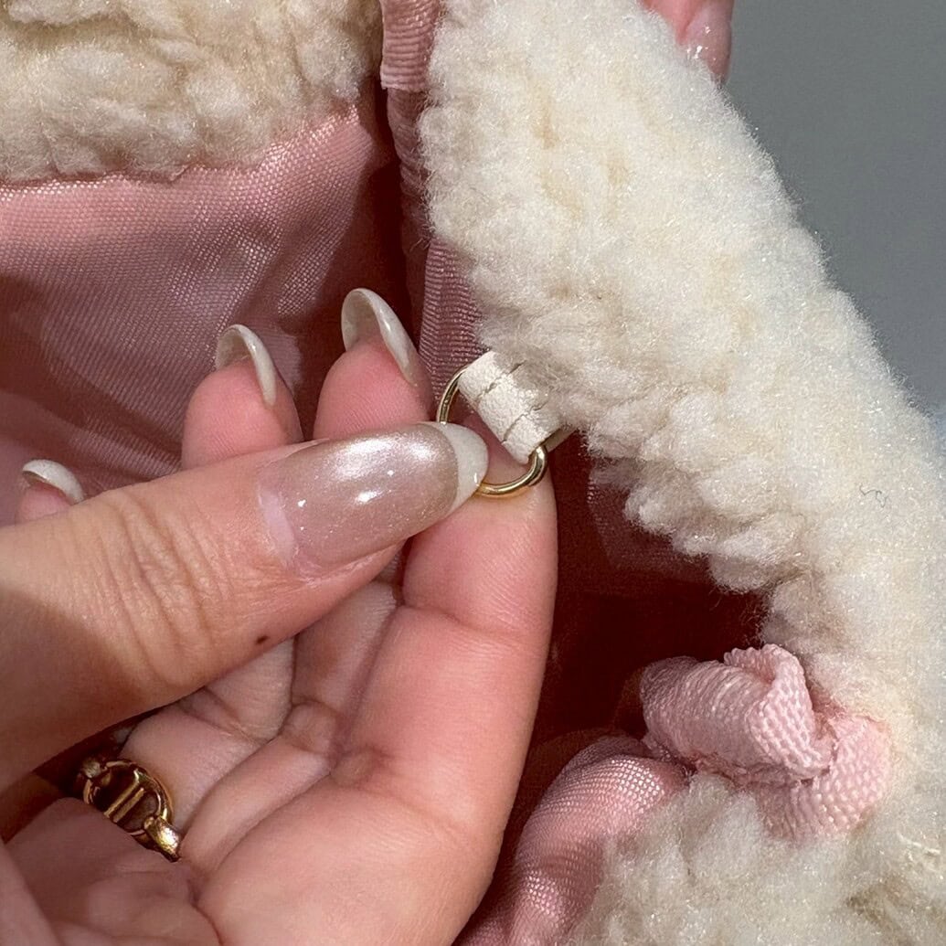 HELLO KITTY （ハローキティ）フェイクムートンバッグ