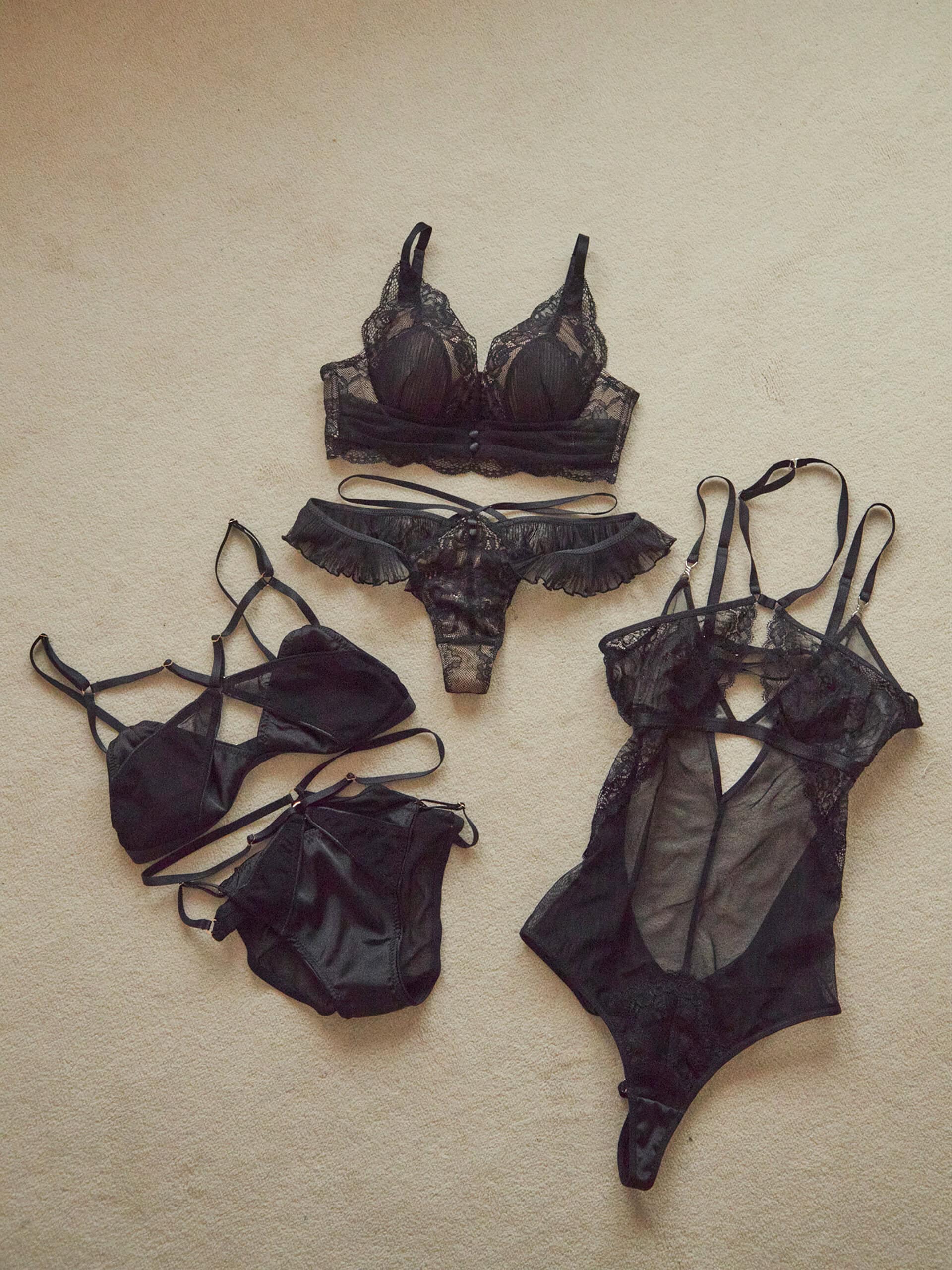 女っぽブラック　ランジェリー