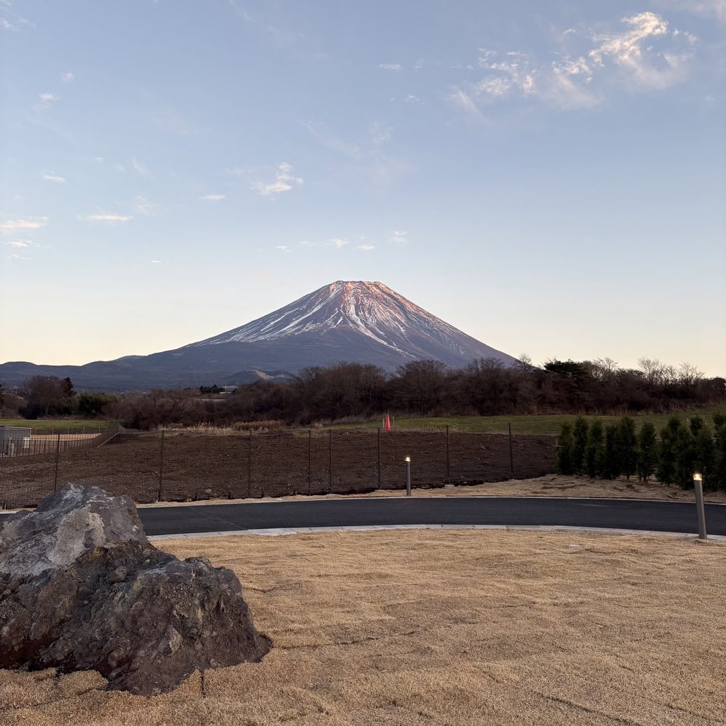 グランピングB&V富士山河口湖