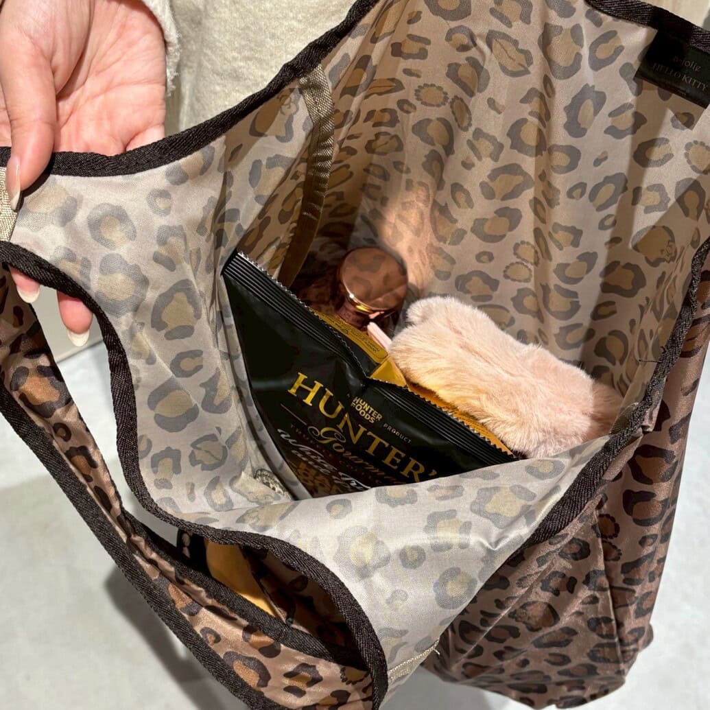 アジョリー×日焼けハローキティ　バッグ