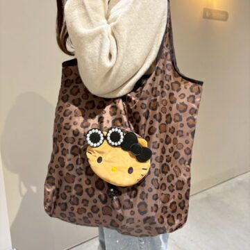 【付録レビュー】完売前に急いで!「日焼けハローキティ×アジョリー」のバッグ付きムック本が可愛くて超使える♡