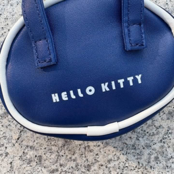 ハローキティ×アウトドアプロダクツ　顔形＆バッグ形 ポーチなチャームセット