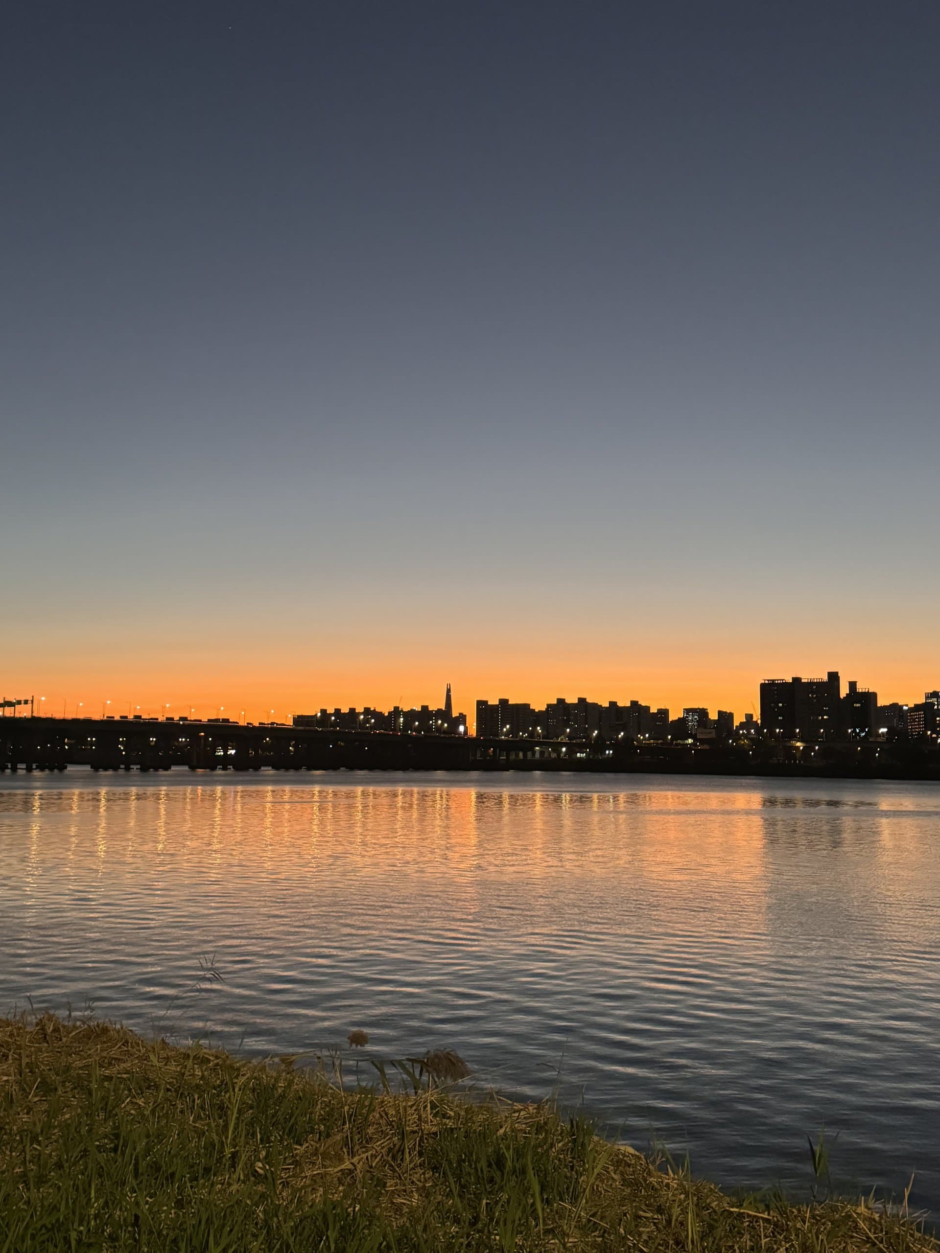 最新韓国情報:ハンガンでランニング