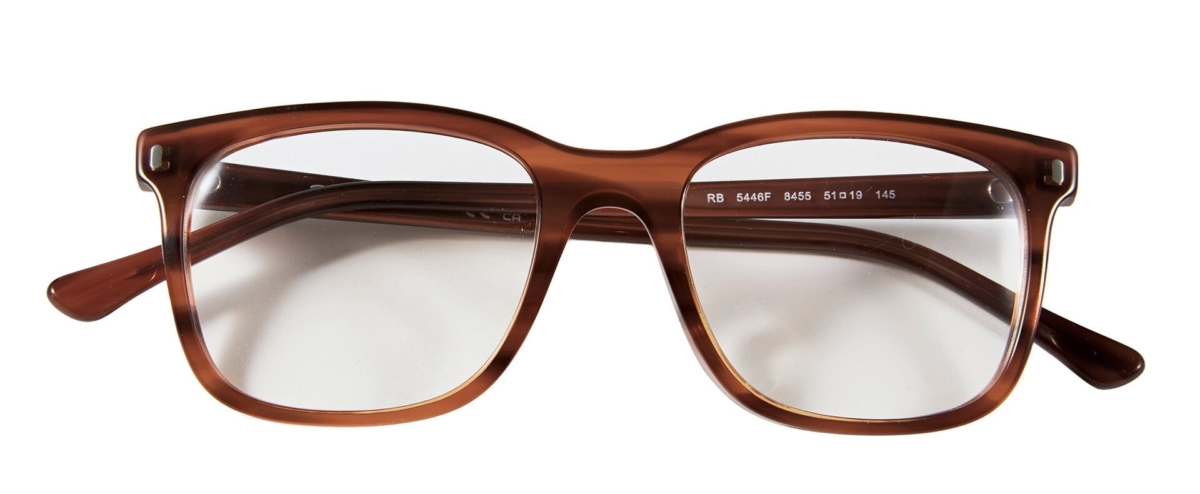 Ray-Banのウェリントン ブラウンカラーのメガネ