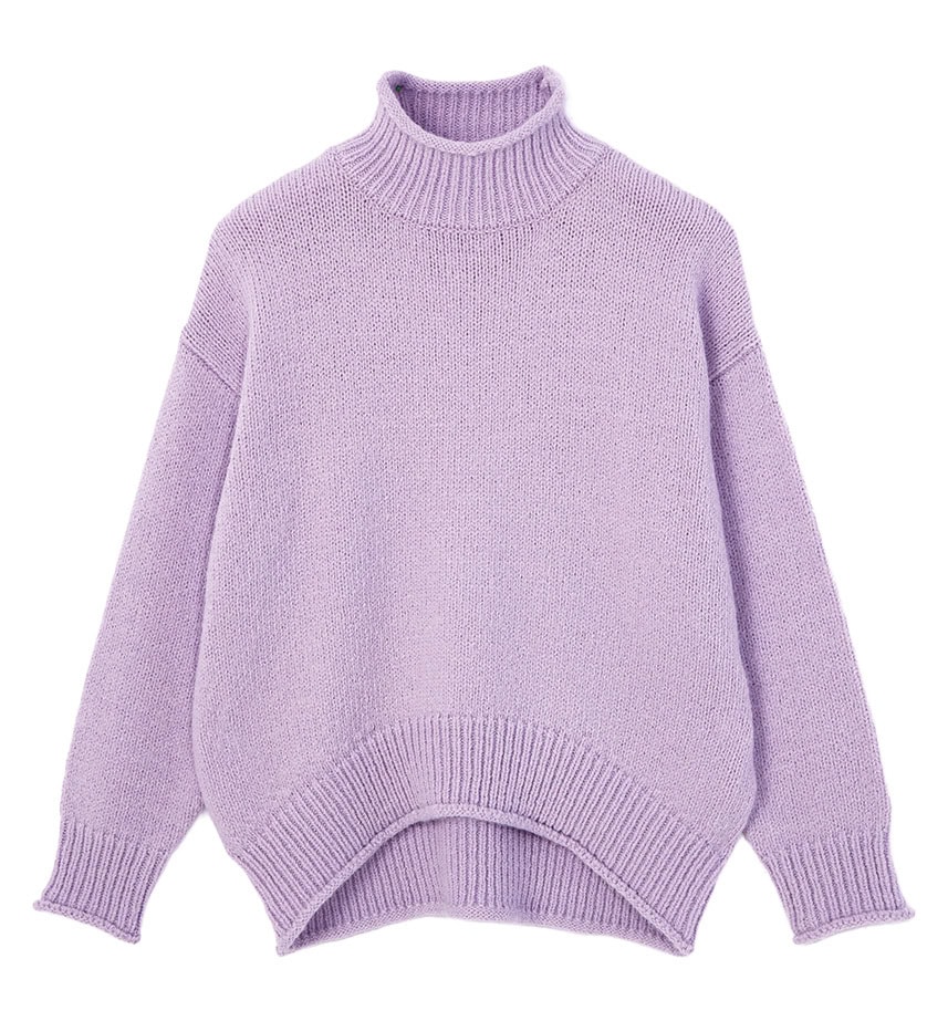 ナチュラルビューティーベーシックのペールラベンダーのニット
