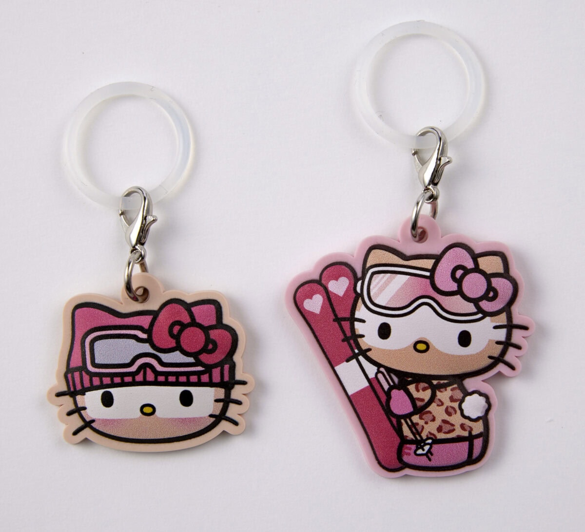 sweet3月号の特別付録「雪焼け♡ハローキティ真冬の盛り盛り4点セット」