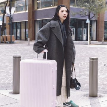 まだまだ大活躍♡ こなれ感たっぷり「ロングコート」でおでかけコーデ4選