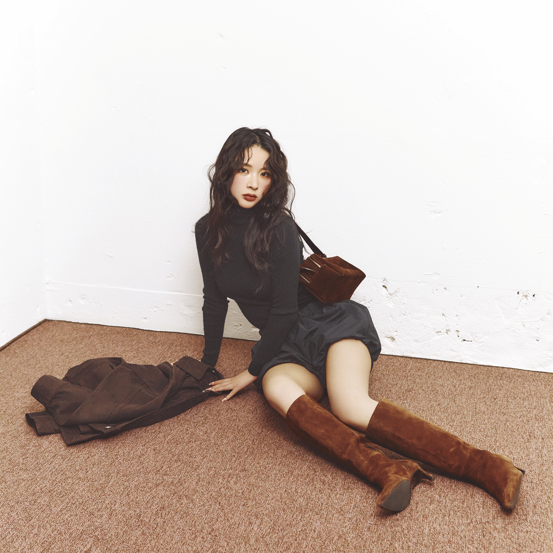 【ミチ】海外ガール風“私服コーデ”をお届け！ 今年の抱負やハマりモノまでネホハホ♡