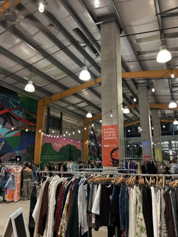 Free Parking Flea Marketのビンテージ服