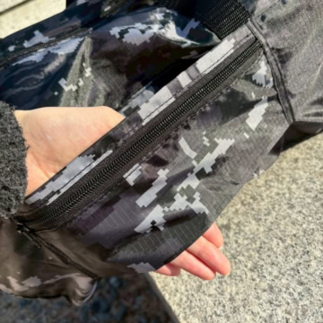 A BATHING APE®　ビッグボストンバッグ