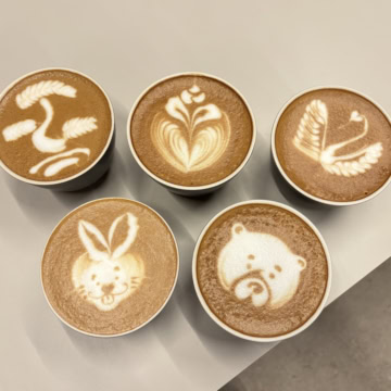 【東京・表参道】香水選びのように楽しむ“唯一無二”のコーヒー体験！世界初の旗艦店「Vannelli Coffee」をレポ♡