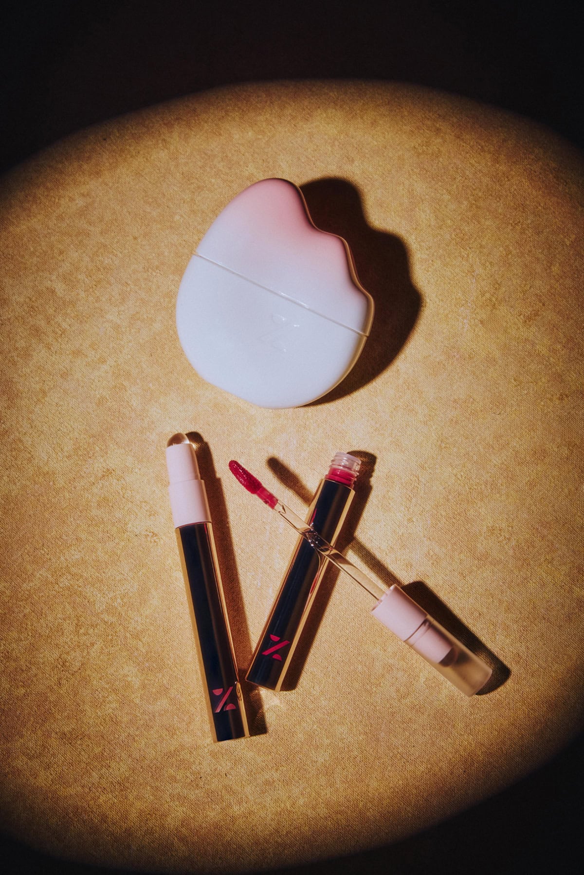 パーセントレシピの新商品「トーンアップ UVセラム」と「ヴェールドロップ グロウティント」の商品画像