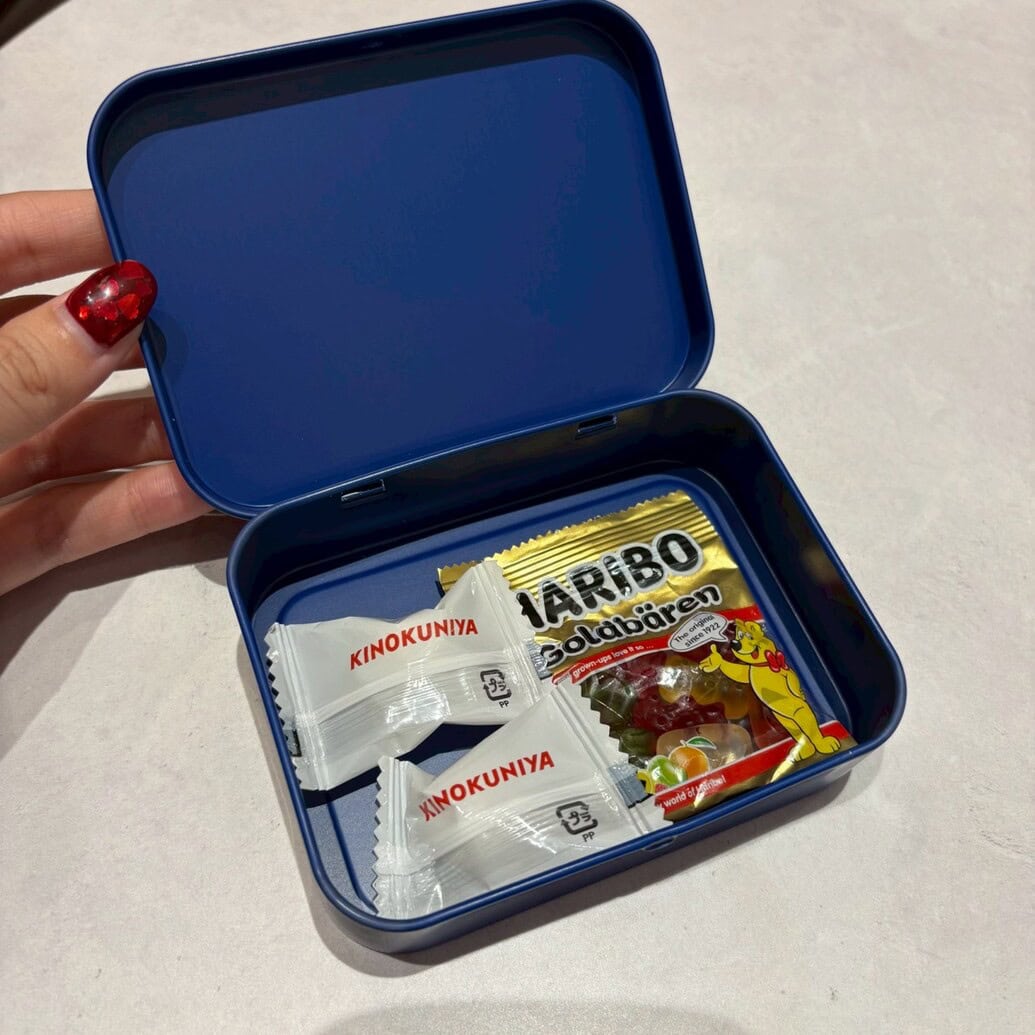 パペットスンスン　缶ケース