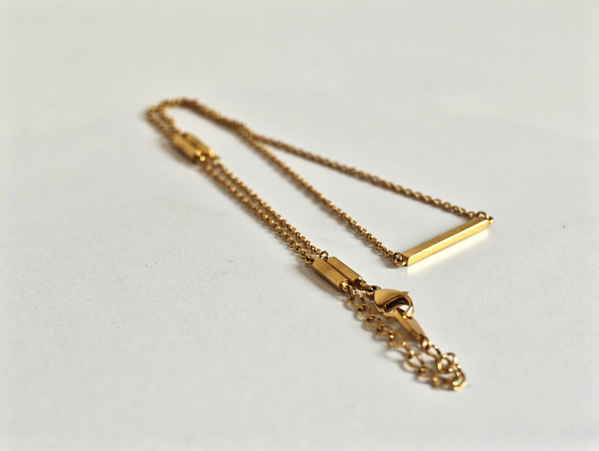 CIRLLA(PIP磁気ネックレス001)