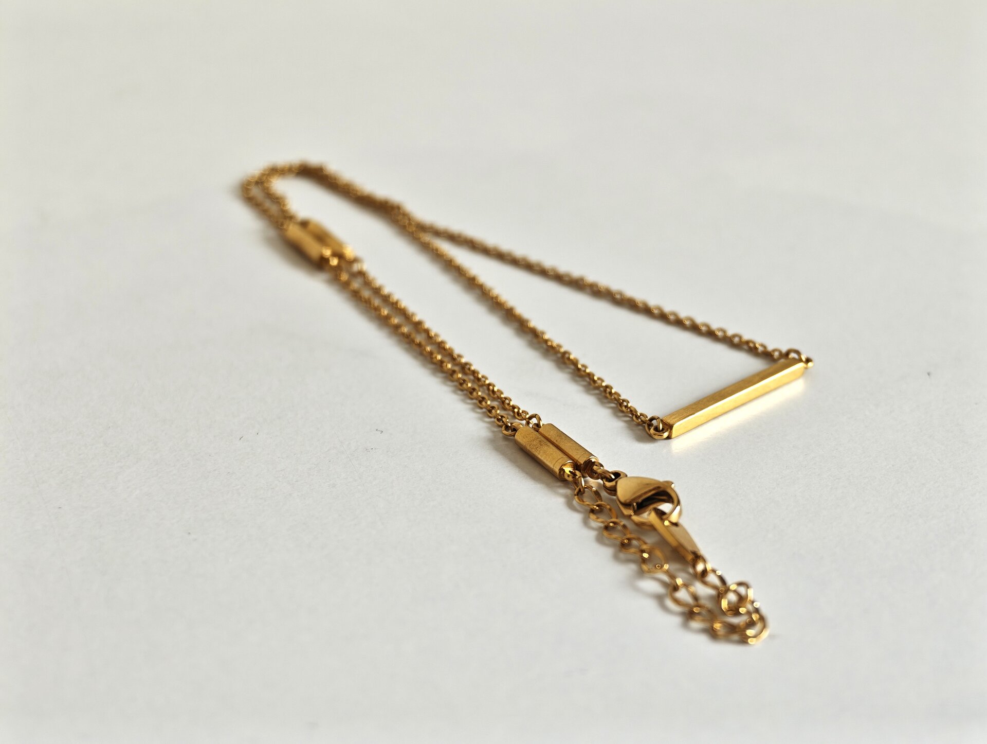 CIRLLA（ＰＩＰ磁気ネックレス００１）