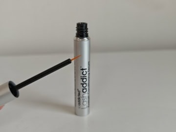 ラッシュアディクト アイラッシュ コンディショニング セラム アドバンス：筆