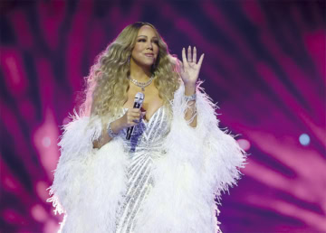 マライア・キャリー口パク疑惑やレディ・ガガのICE批判など【海外セレブの気になるゴシップ情報】