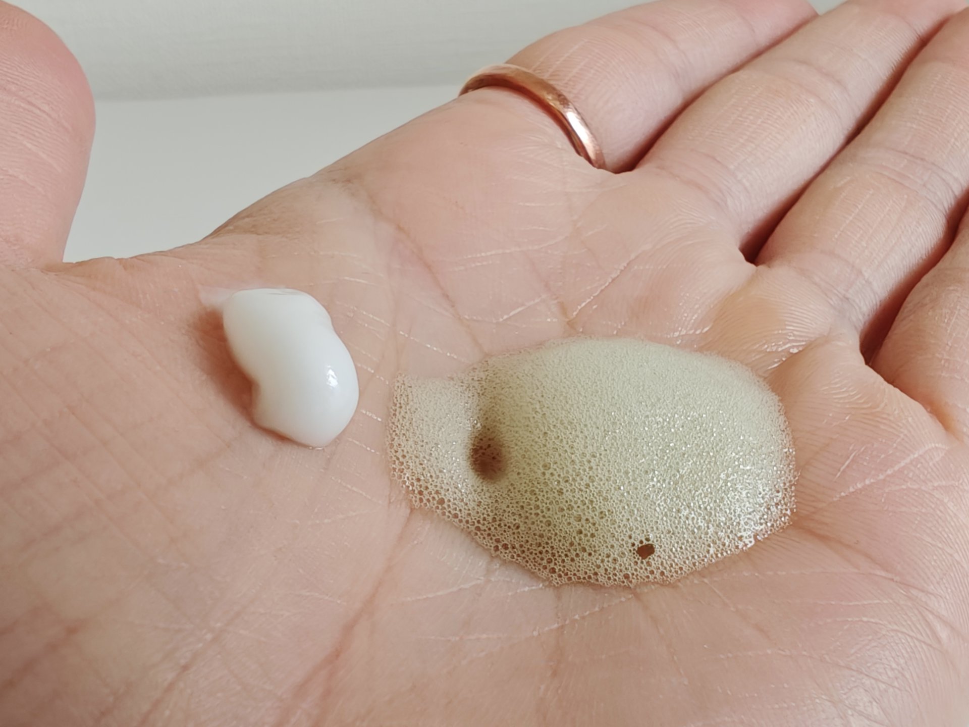 トゥエ 2ステップトリートメント ホームサロンセット（TWOÉ）：テクスチャー