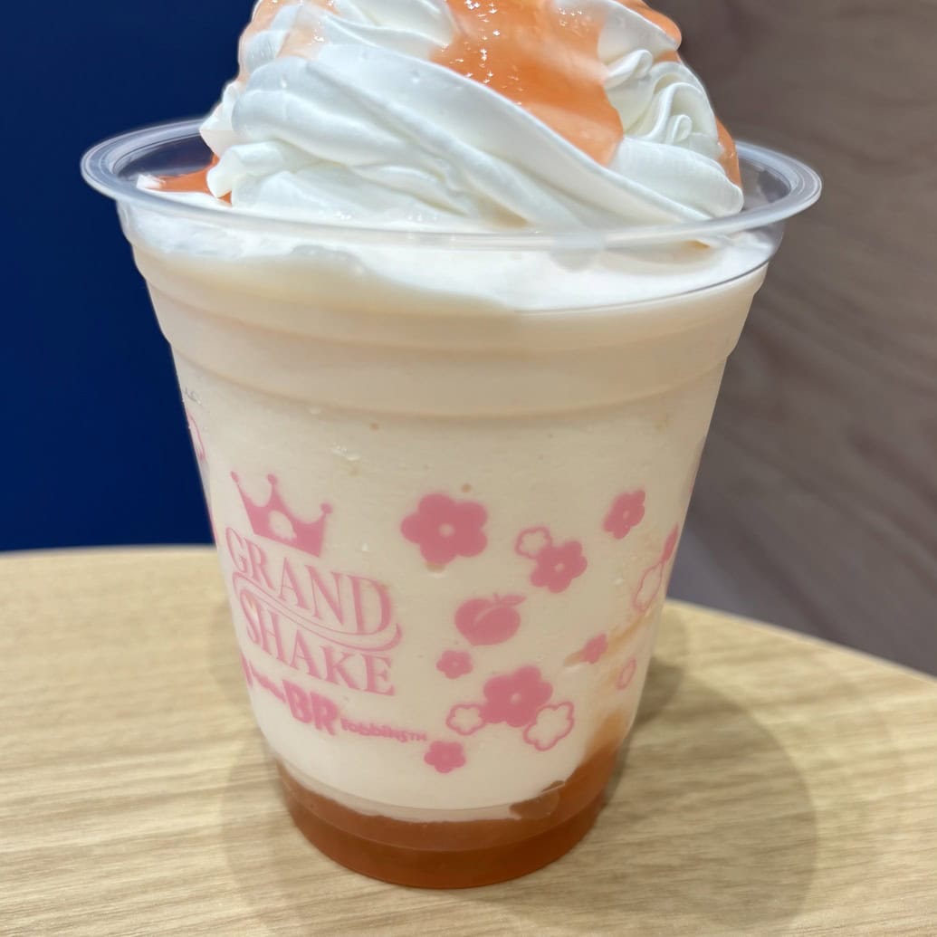 グランドシェイク 白桃みるくシェイク