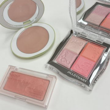 「それどこの?」って聞かれる♡ ツヤと血色感を同時に叶える“多幸感チーク”3選