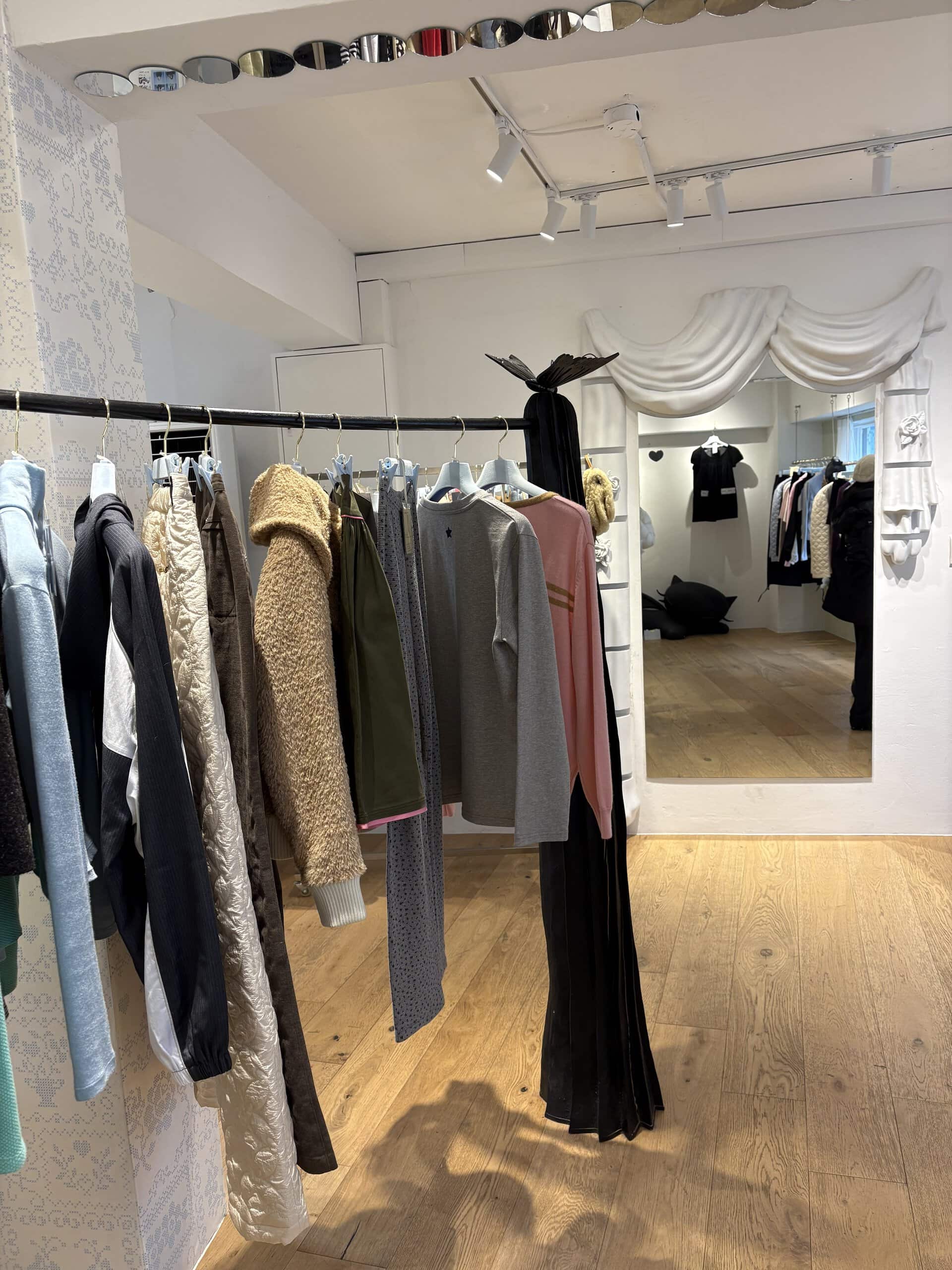 韓国最新情報:NAVIVERSE