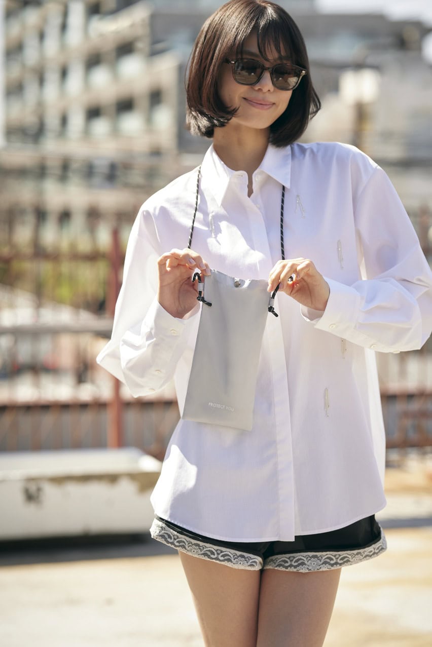 佐藤晴美着用 オトナミューズ付録 河北裕介さん監修の晴雨兼用折りたたみ傘