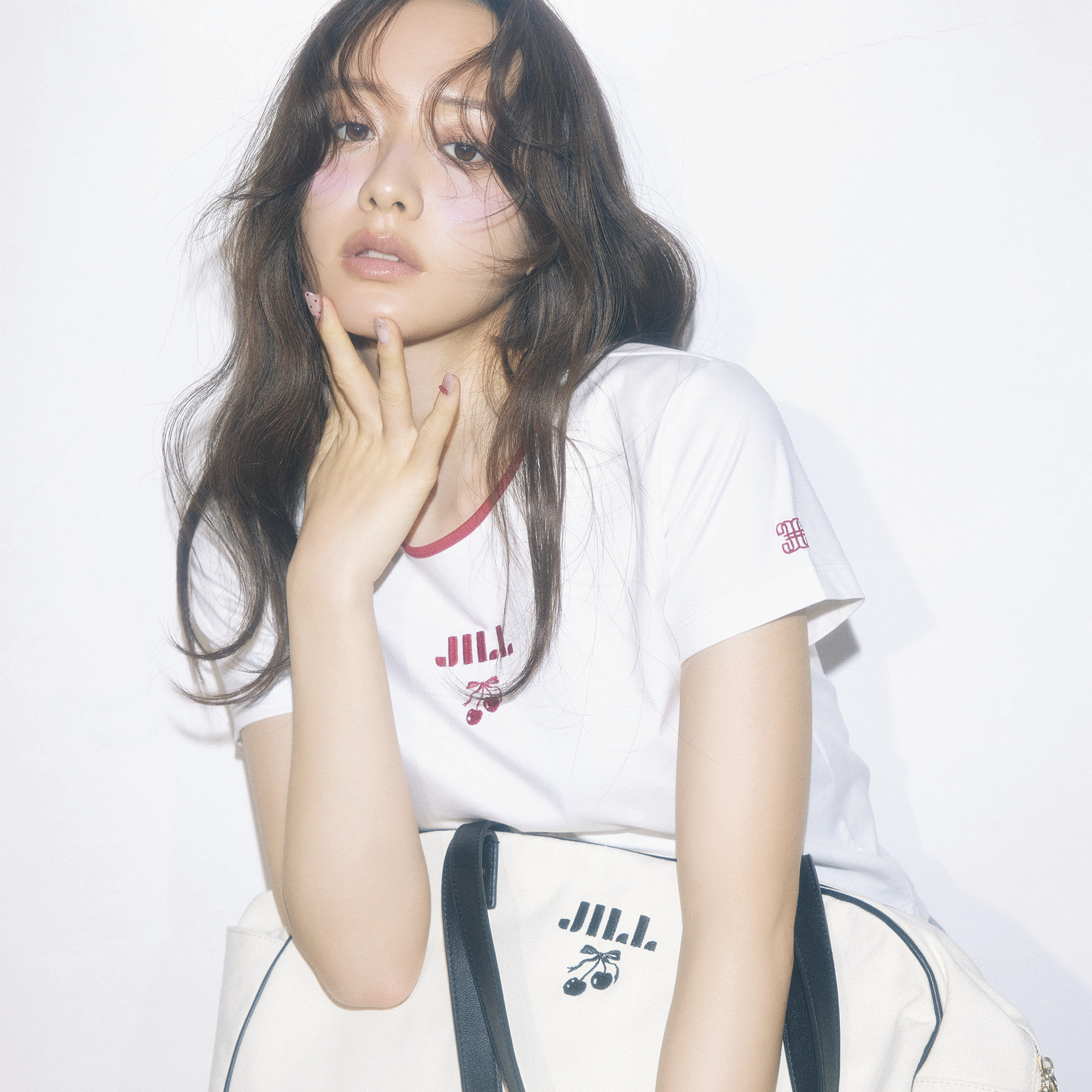 【ジル バイ ジルスチュアート】森香澄が纏う“大人ガーリー”な春。あざと可愛い最旬コーデ4選♡