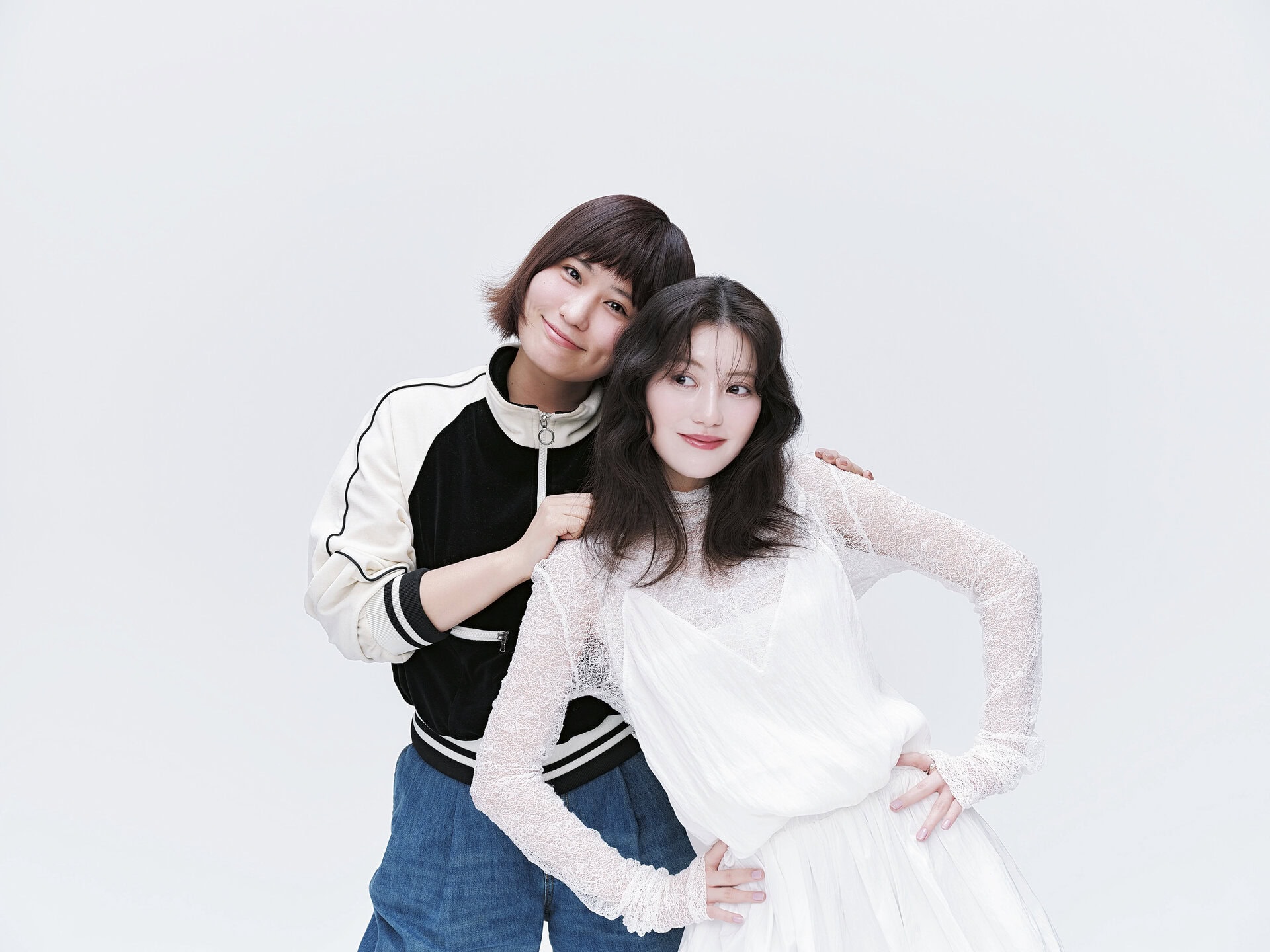 モデル 中野恵那、ヘアメイク 福岡玲衣