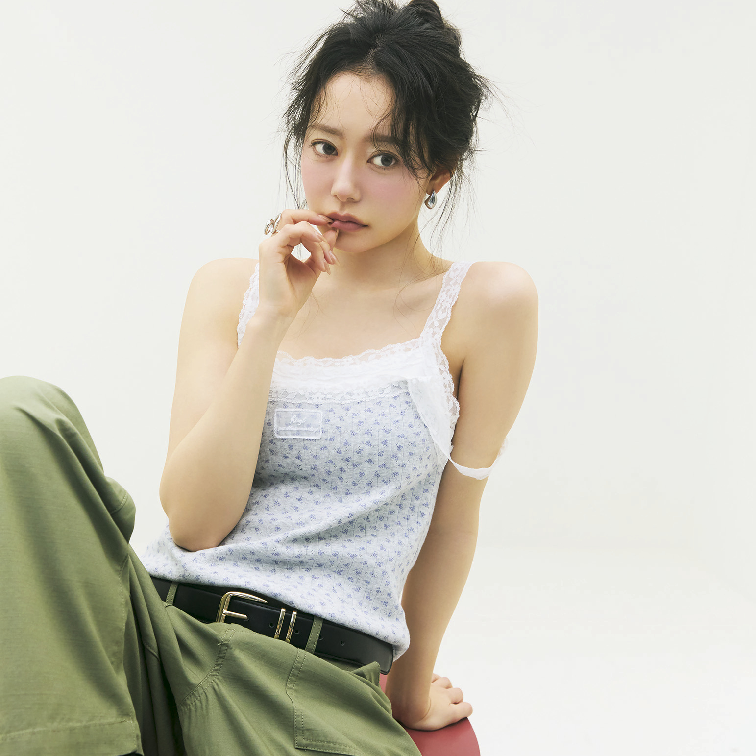 【ユニクロ・GUほか】全身1.5万円以下♡ “レトロ柄”で作る、大人のヴィンテージライクな春コーデ4選【なごみ】