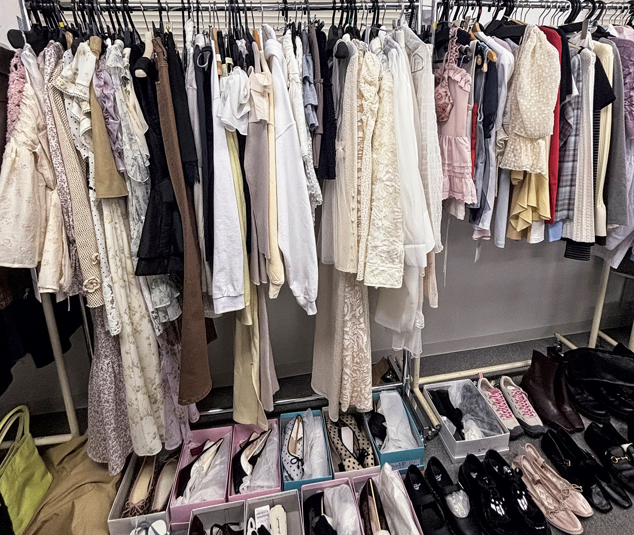 八木アリサ　おしゃれ自慢　フリル