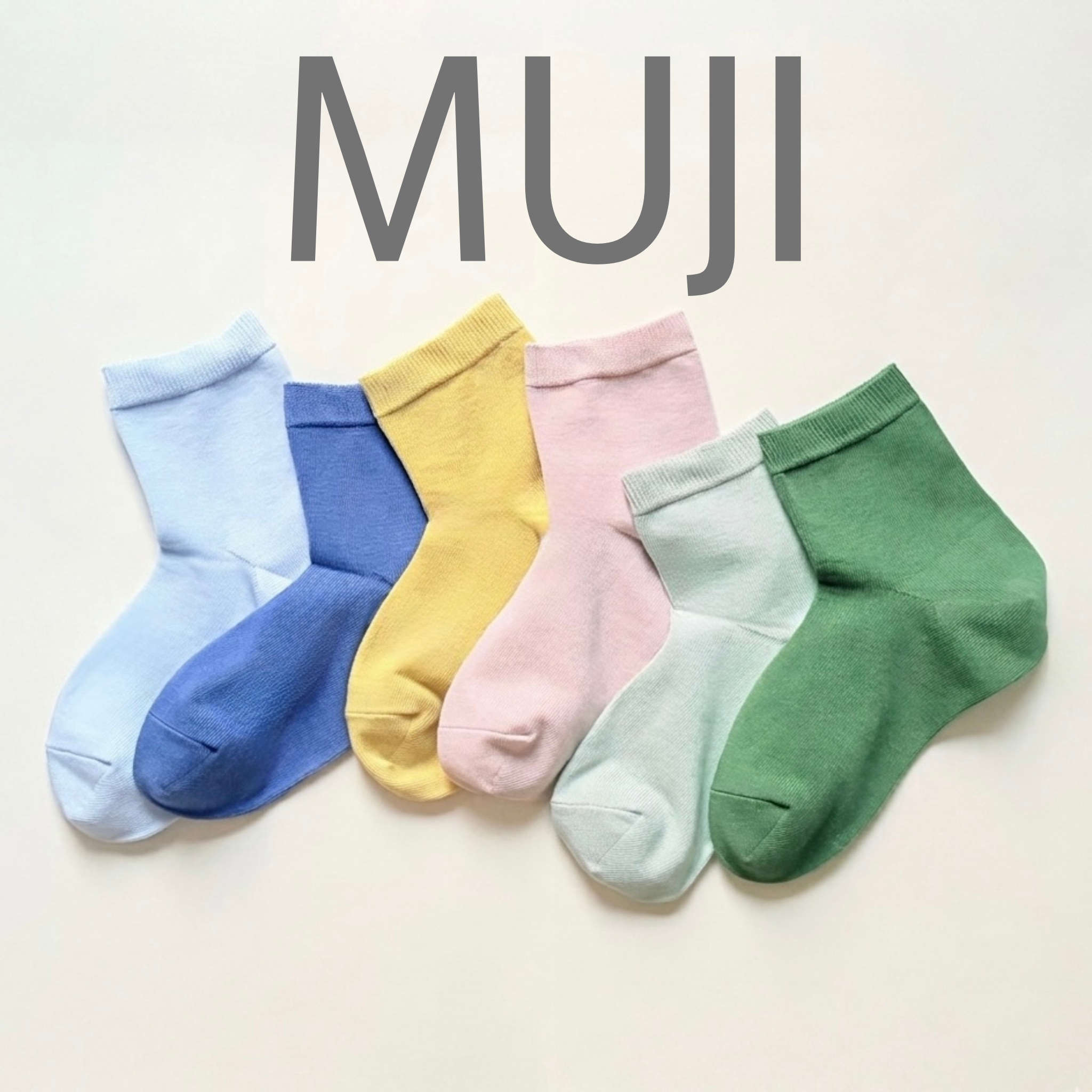 【無印良品】ファン急増中!? 毎日履きたい優秀すぎる「春色ソックス」6選