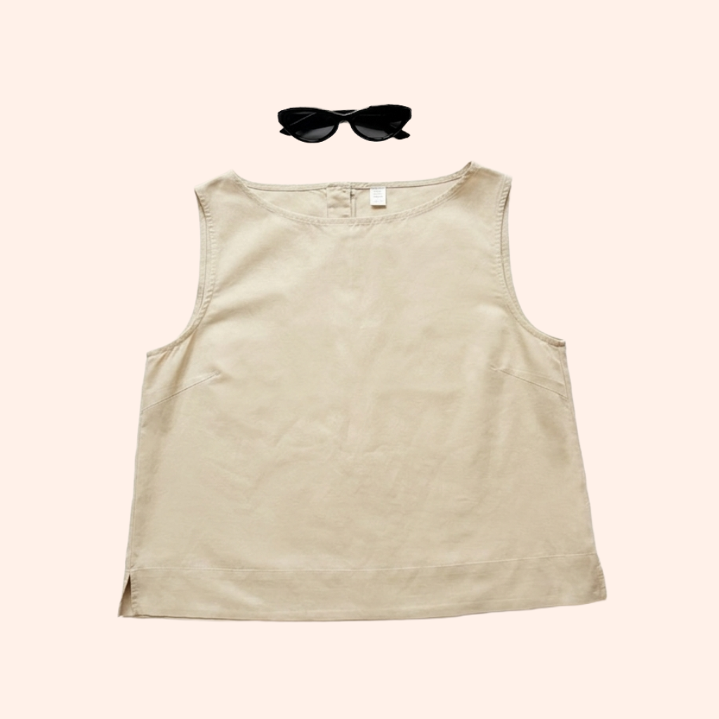 2026年ユニクロの新作サングラスと合わせるトップス