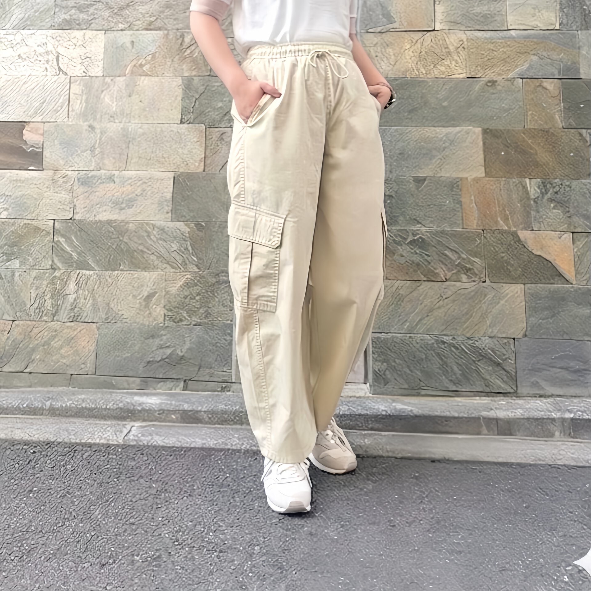 GUの最新着やせパンツ