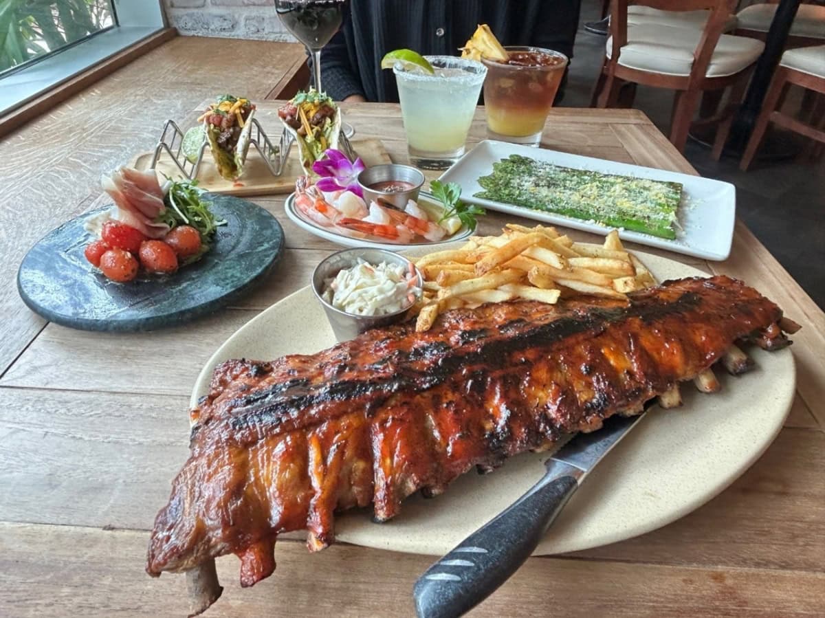 Fire Grill(ファイヤーグリル)のリブ