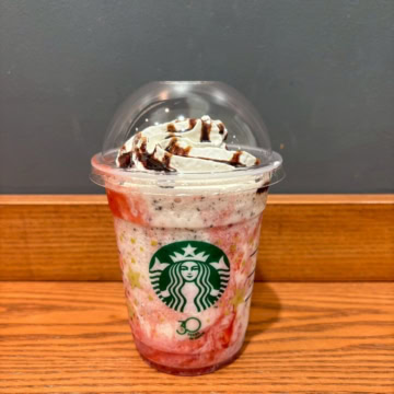 スターバックス　イチゴ チョコレート フラペチーノ®