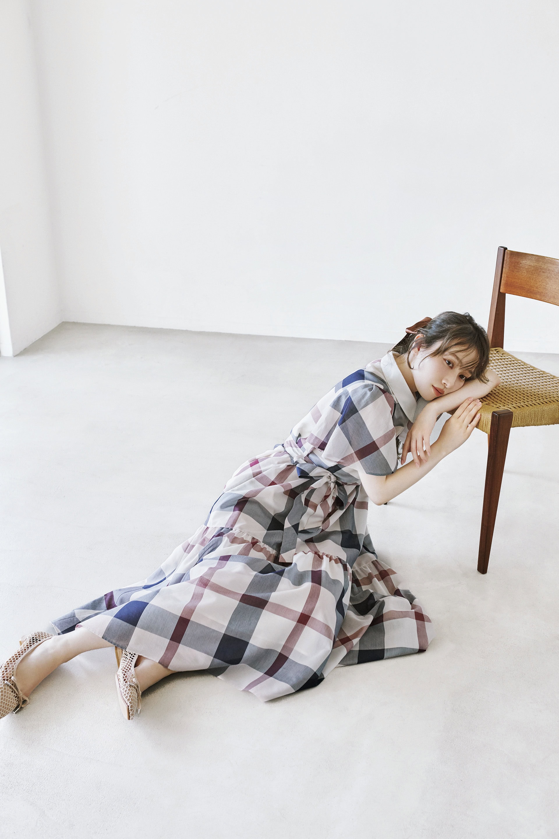 【櫻坂46・守屋麗奈】大人女子こそ着るべき！こなれる夏のチェック柄ワンピース3選