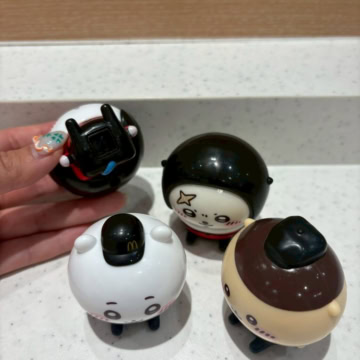 マクドナルド×ちいかわ　ハッピーセット