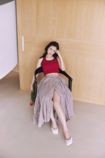 横田真悠　カバーガール