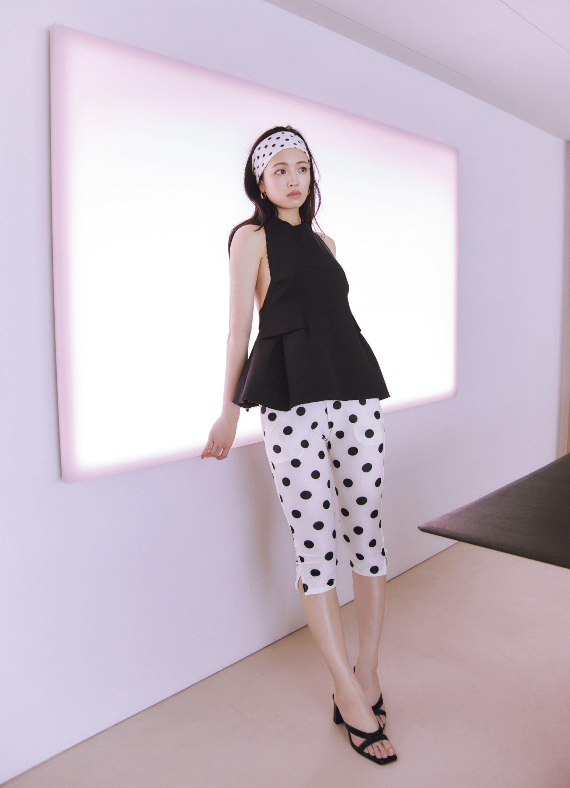 横田真悠　カバーガール