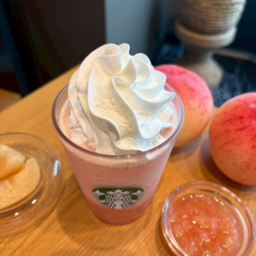 スタバ　ピーチ & ピーチミルク フラペチーノ®　